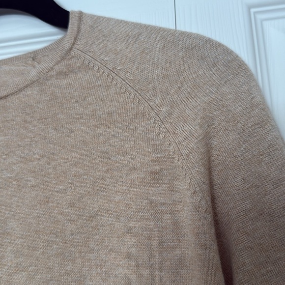 J McLaughlin Heathered Oatmeal Crew Sweater Size S - Picture 6 of 10